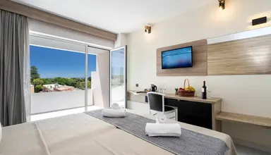 Castellum Suites