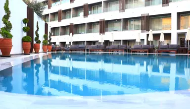 Castellum Suites
