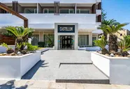 Castellum Suites