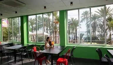 Casual Pop Art Benidorm