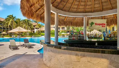 Catalonia Yucatan Beach