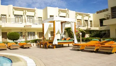 Cataract Layalina & Resort