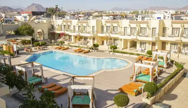 Cataract Layalina & Resort