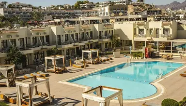 Cataract Layalina & Resort