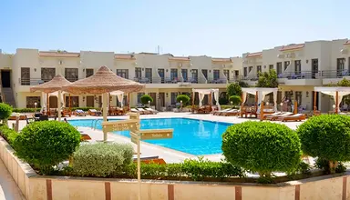 Cataract Layalina & Resort