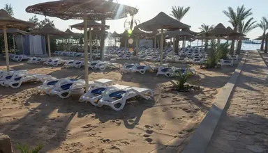 Cataract Layalina & Resort