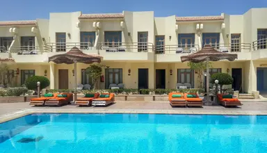 Cataract Layalina & Resort