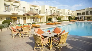 Cataract Layalina & Resort