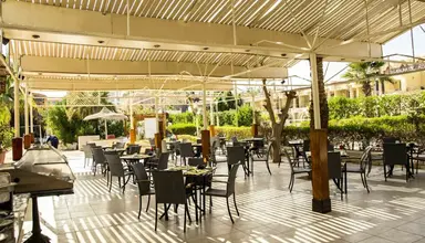 Cataract Resort