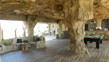 Caves Beach Resort