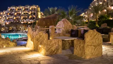 Caves Beach Resort
