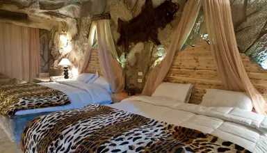 Caves Beach Resort
