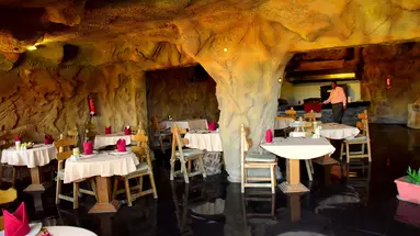 Caves Beach Resort