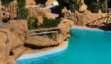 Caves Beach Resort