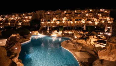 Caves Beach Resort