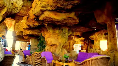 Caves Beach Resort