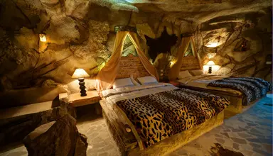 Caves Beach Resort
