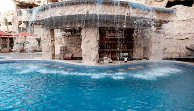 Caves Beach Resort