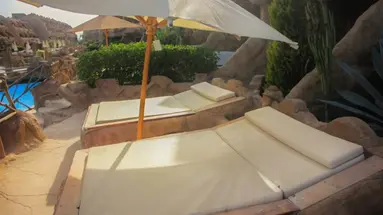 Caves Beach Resort