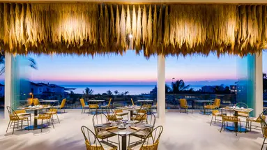 Cavo Zoe Seaside