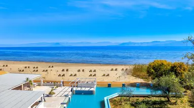 Cavomarina Beach
