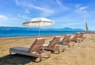 Cavomarina Beach