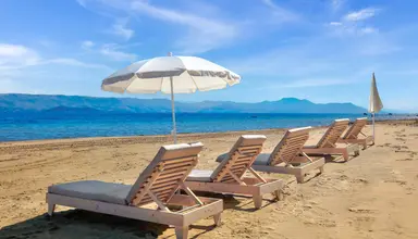 Cavomarina Beach