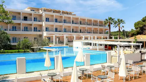 Hotel Cavomarina Beach