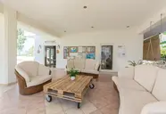 Cavos Beach House