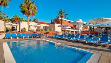 Cay Beach Caleta