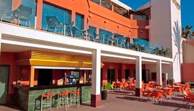 Cay Beach Caleta
