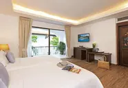 Celes Samui