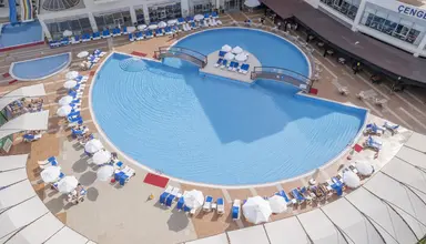 Cenger Beach Resort