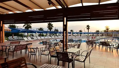 Cenger Beach Resort