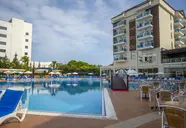 Cenger Beach Resort