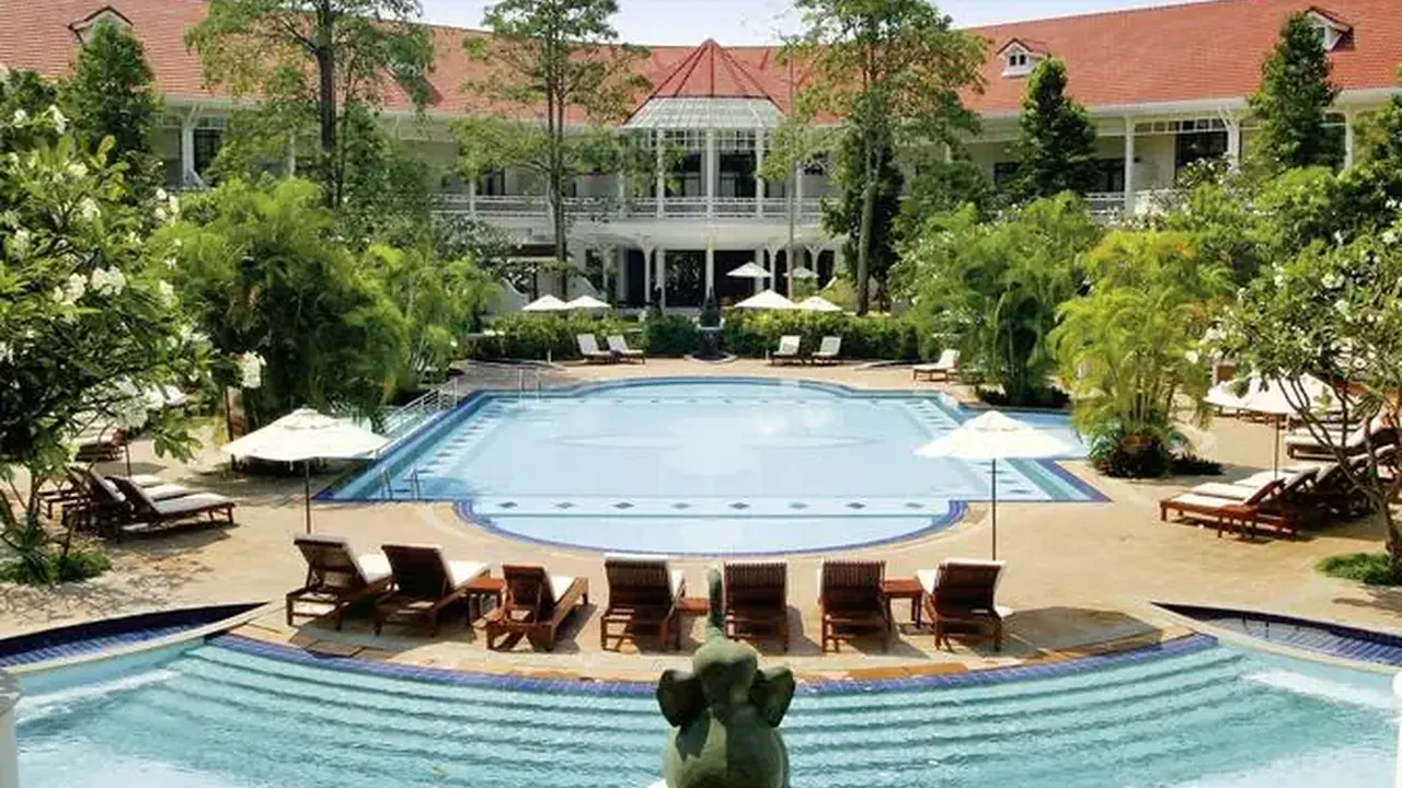Centara Grand Beach Resort