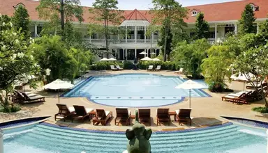 Centara Grand Beach Resort
