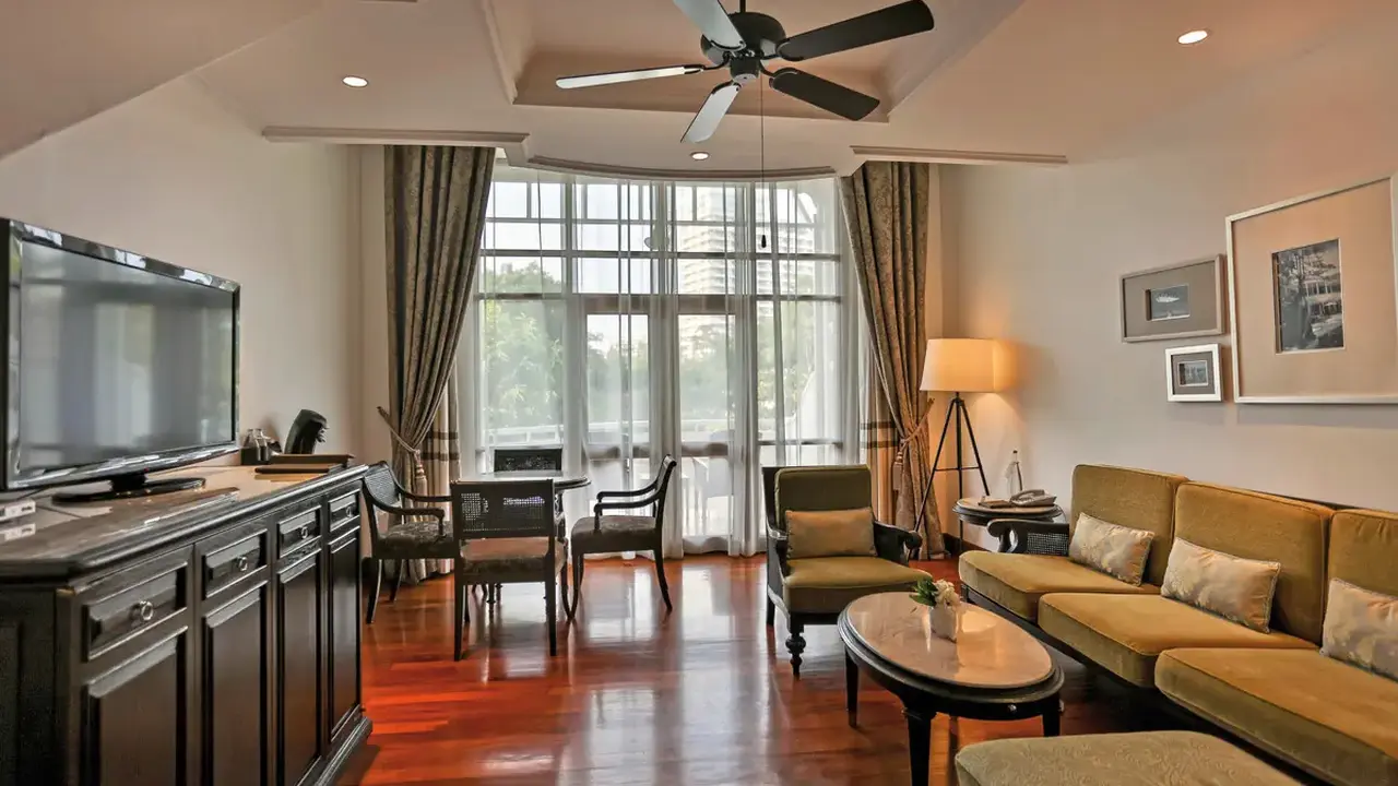 Centara Grand Beach Resort