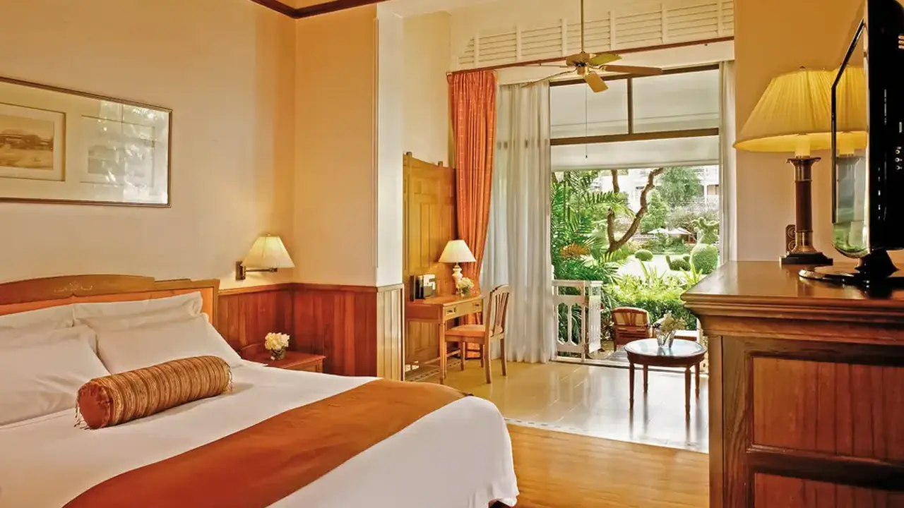 Centara Grand Beach Resort