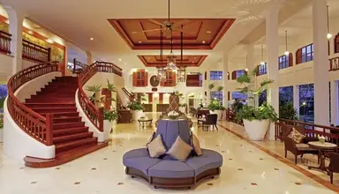 Centara Grand Beach Resort