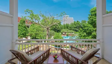 Centara Grand Beach Resort