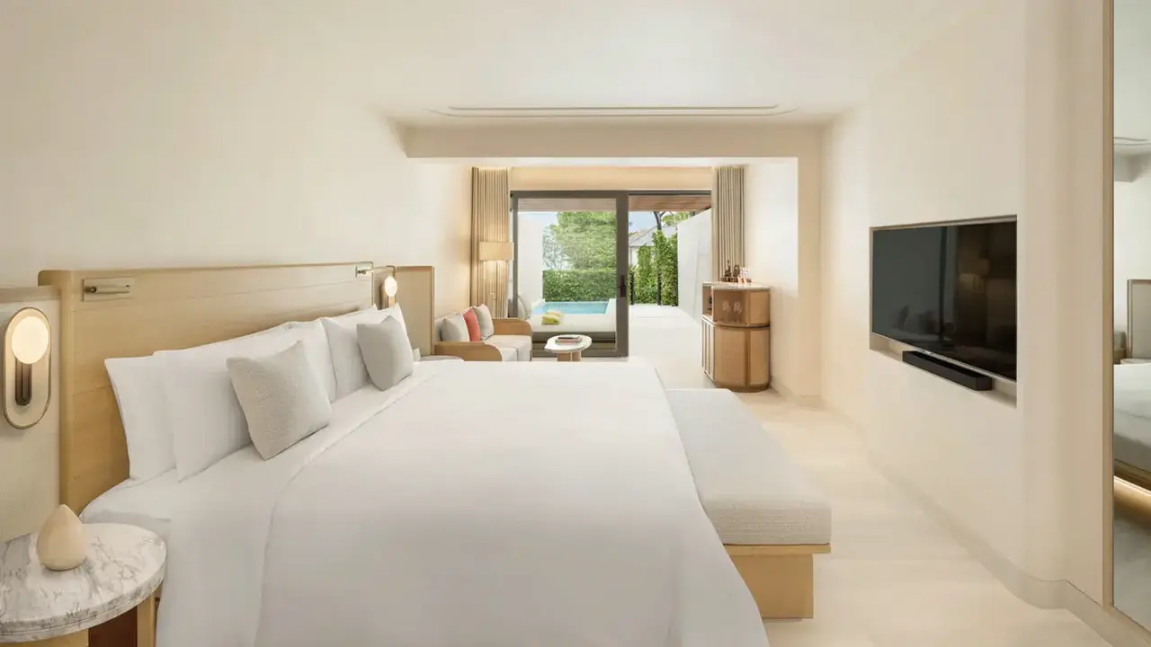 Centara Grand Beach