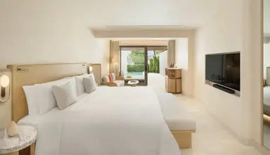 Centara Grand Beach