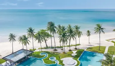 Centara Grand Beach