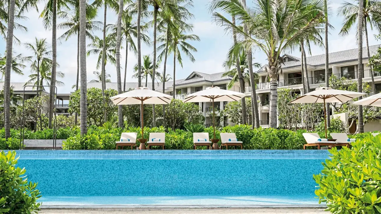 Centara Grand Beach