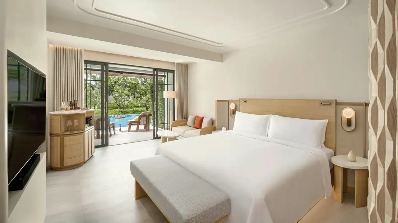 Centara Grand Beach