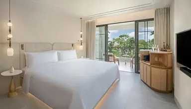 Centara Grand Beach