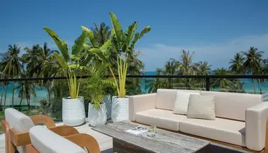 Centara Grand Beach