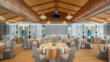 Centara Grand Lagoon