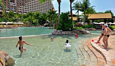 Centara Grand Mirage Beach Resort Pattaya